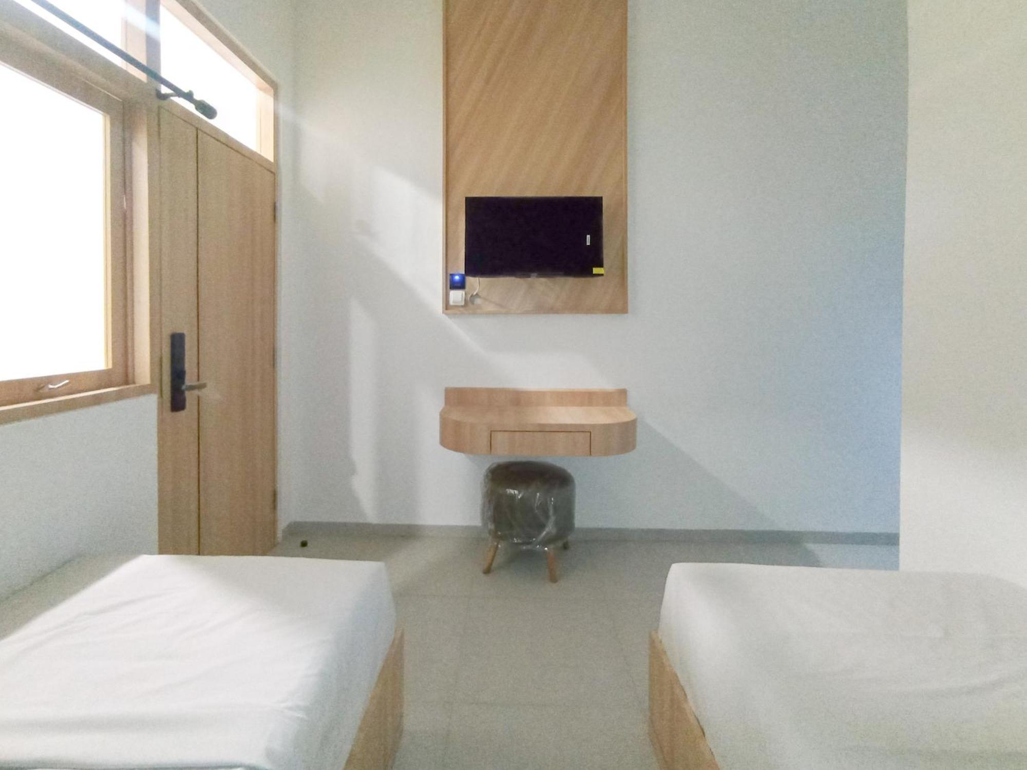 Urbanview Hotel Subali Purwokerto Exterior foto